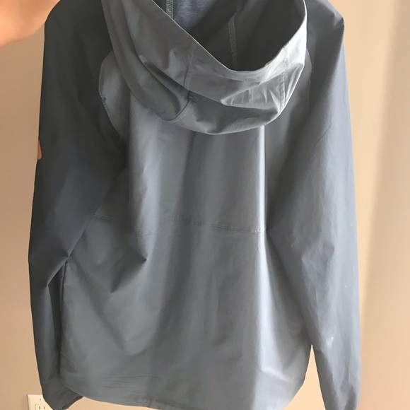 Columbia Windbreaker - Picture 2 of 3
